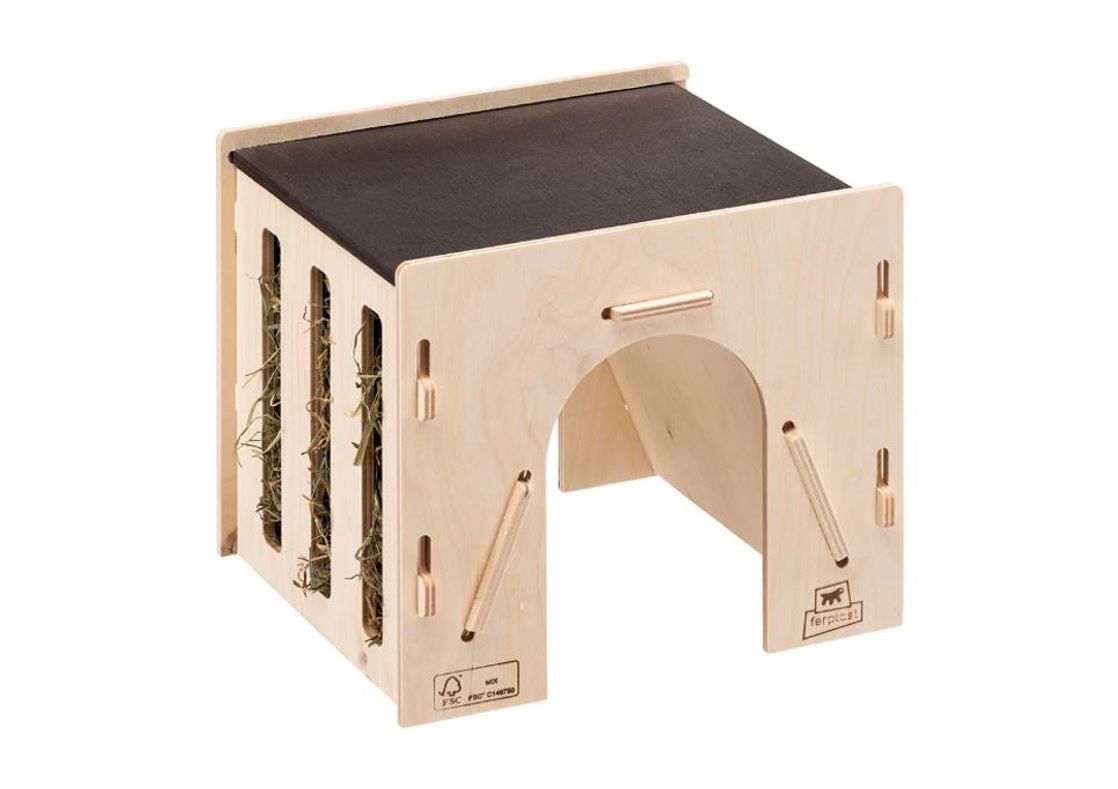 Houten hooiruifje met schuilplaats 